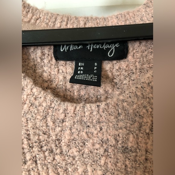 55. Urban Heritage Sweater - Picture 7 of 9